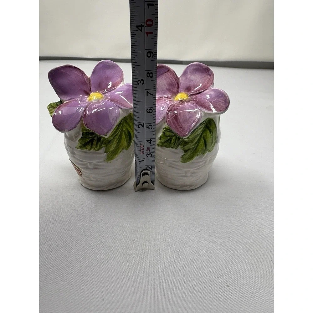 Vintage Lefton China Salt/Pepper Shaker #4474  Purple & Yellow Flower Japan